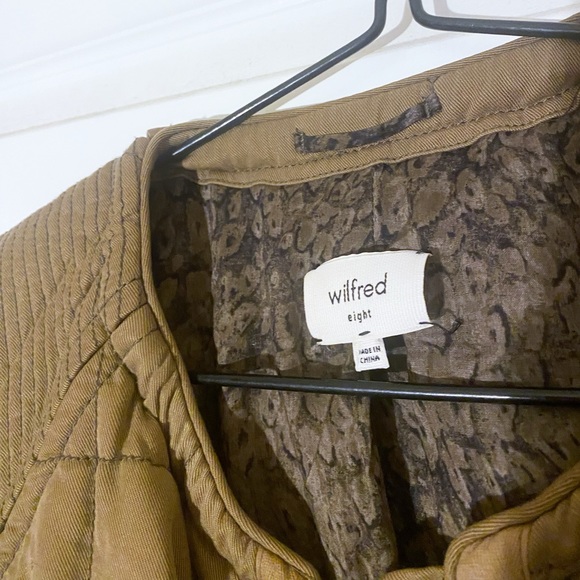 WILFRED Aritzia Dauphine Quilted Bomber Jacket size 8 - Picture 2 of 8